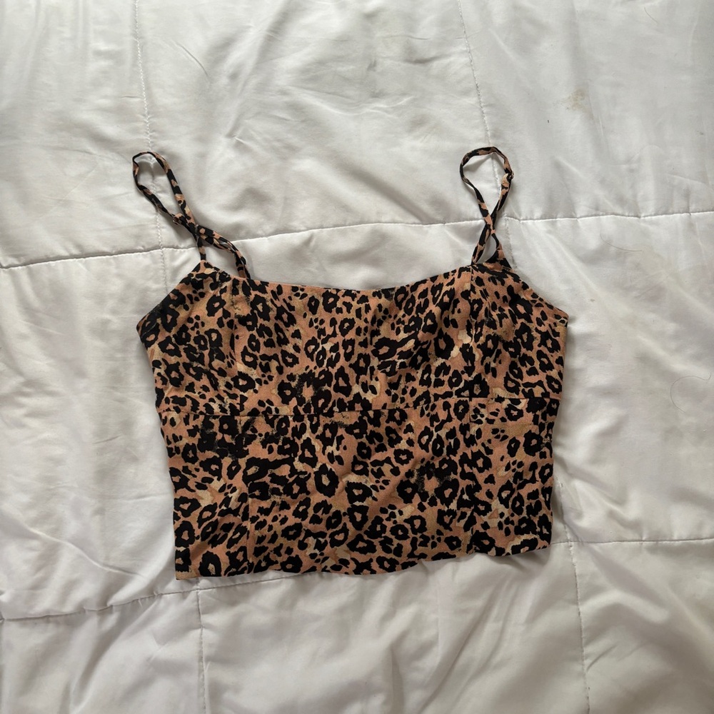Aritzia cropped leopard tank top